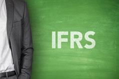 المعايير الدولية لإعداد التقارير المالية (IFRS) وتعديلات 2025